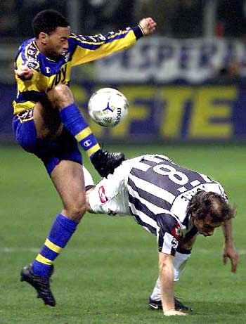 [NBA]勇士两配角展最佳作用！梅尔顿统治攻守，霍福德战略意义拉满！